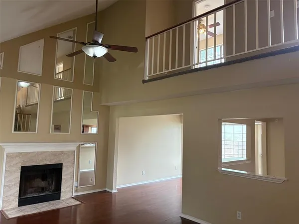 $325,000 | 320 Williams Street, Cedar Hill, TX 75104