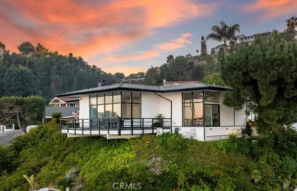 $2,749,000 | 29865 Knoll View Drive, Rancho Palos Verdes, CA 90275