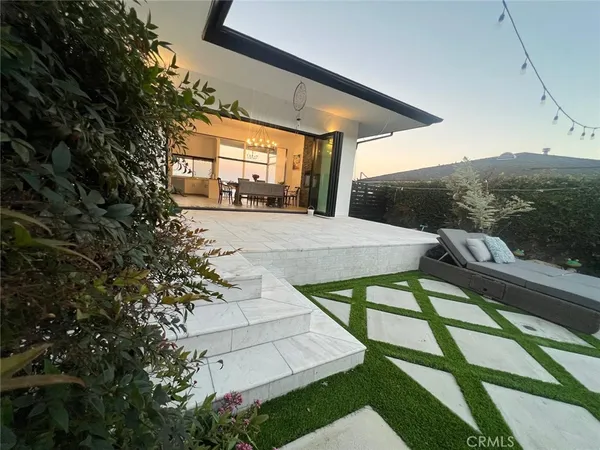 $2,749,000 | 29865 Knoll View Drive, Rancho Palos Verdes, CA 90275