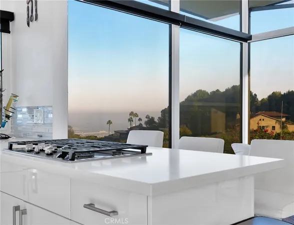 $2,749,000 | 29865 Knoll View Drive, Rancho Palos Verdes, CA 90275