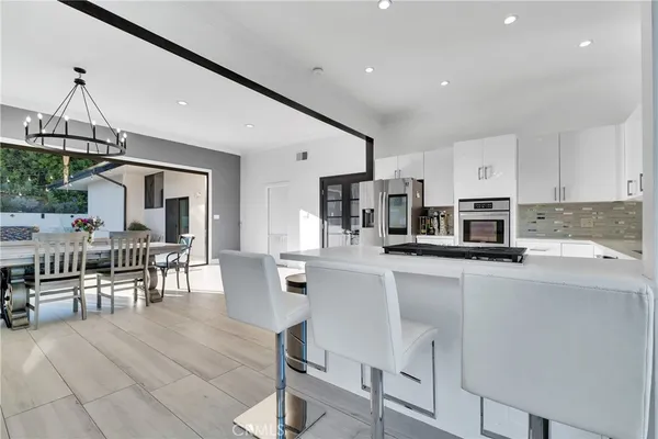 $2,749,000 | 29865 Knoll View Drive, Rancho Palos Verdes, CA 90275