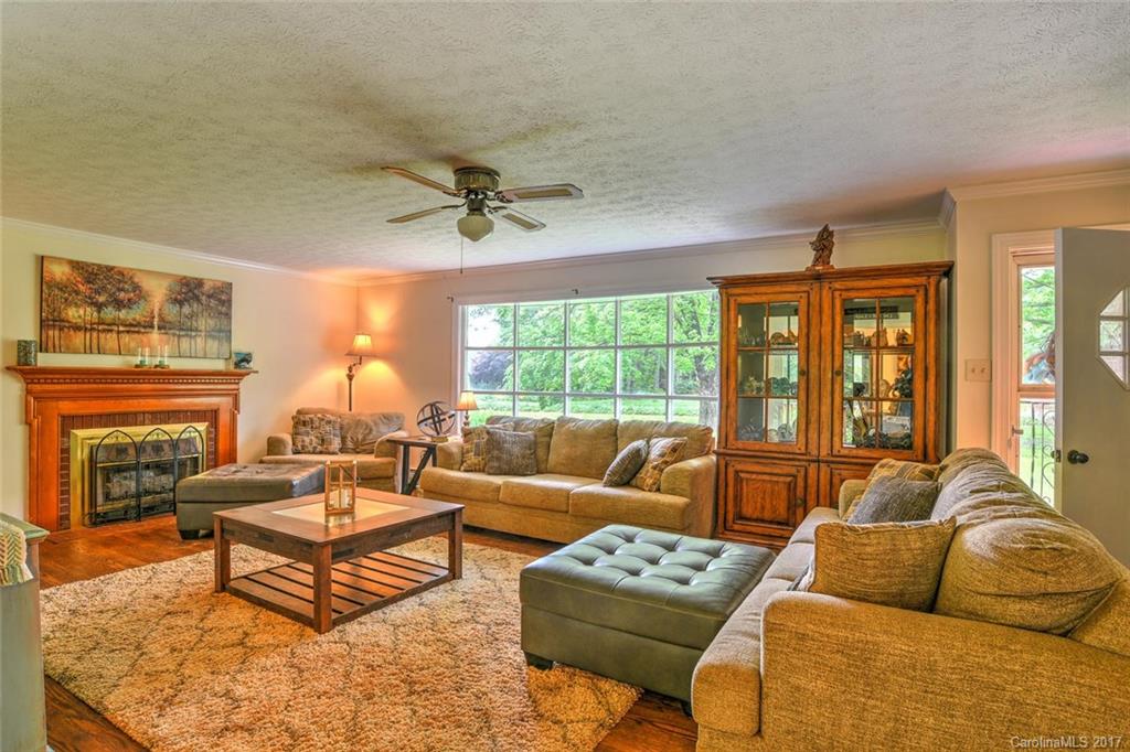 60 Old Case Road Fletcher, NC 28732 - Photo 6 of 24 Gallery Image 6