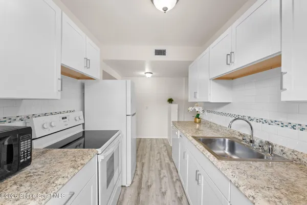 $1,750 | 123 Harrison Avenue, Cape Canaveral, FL 32920