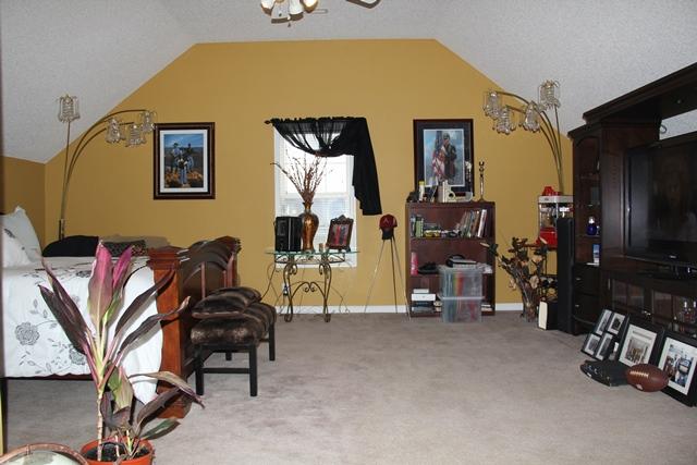 1682 Windriver Road Clarksville, TN 37042 - Photo 15 of 19 The Bonus room upstairs can be another bedroom.
