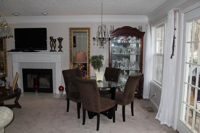 1682 Windriver Road Clarksville, TN 37042 - Photo 4 of 19 A dining area located by gorgeous french doors.