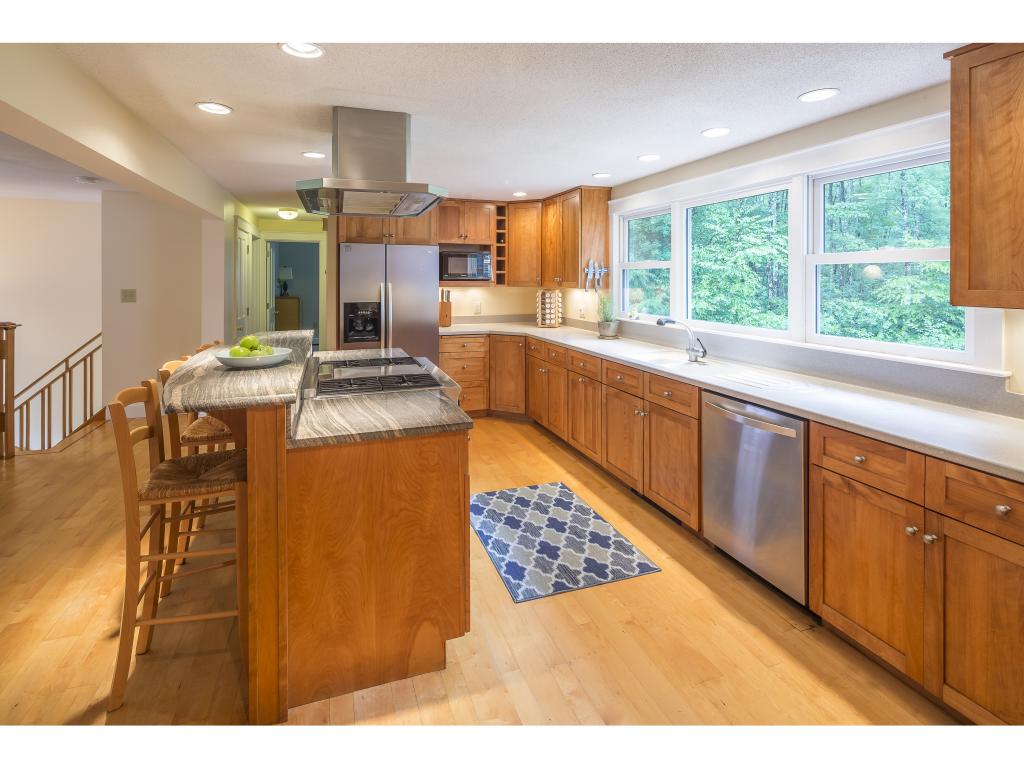 63 Mill Road North Hampton, NH 03862 - Photo 5 of 30