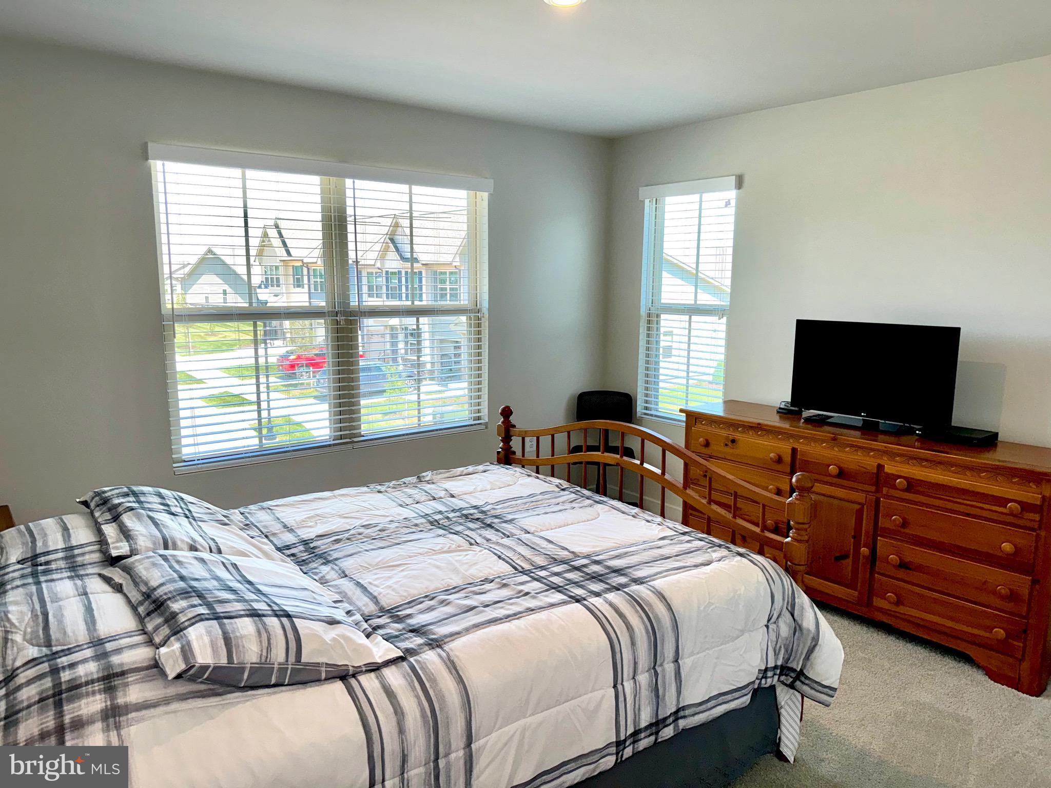 320 Hammersmith Circle Frederick, MD 21702 - Photo 28 of 56 Bedroom 2