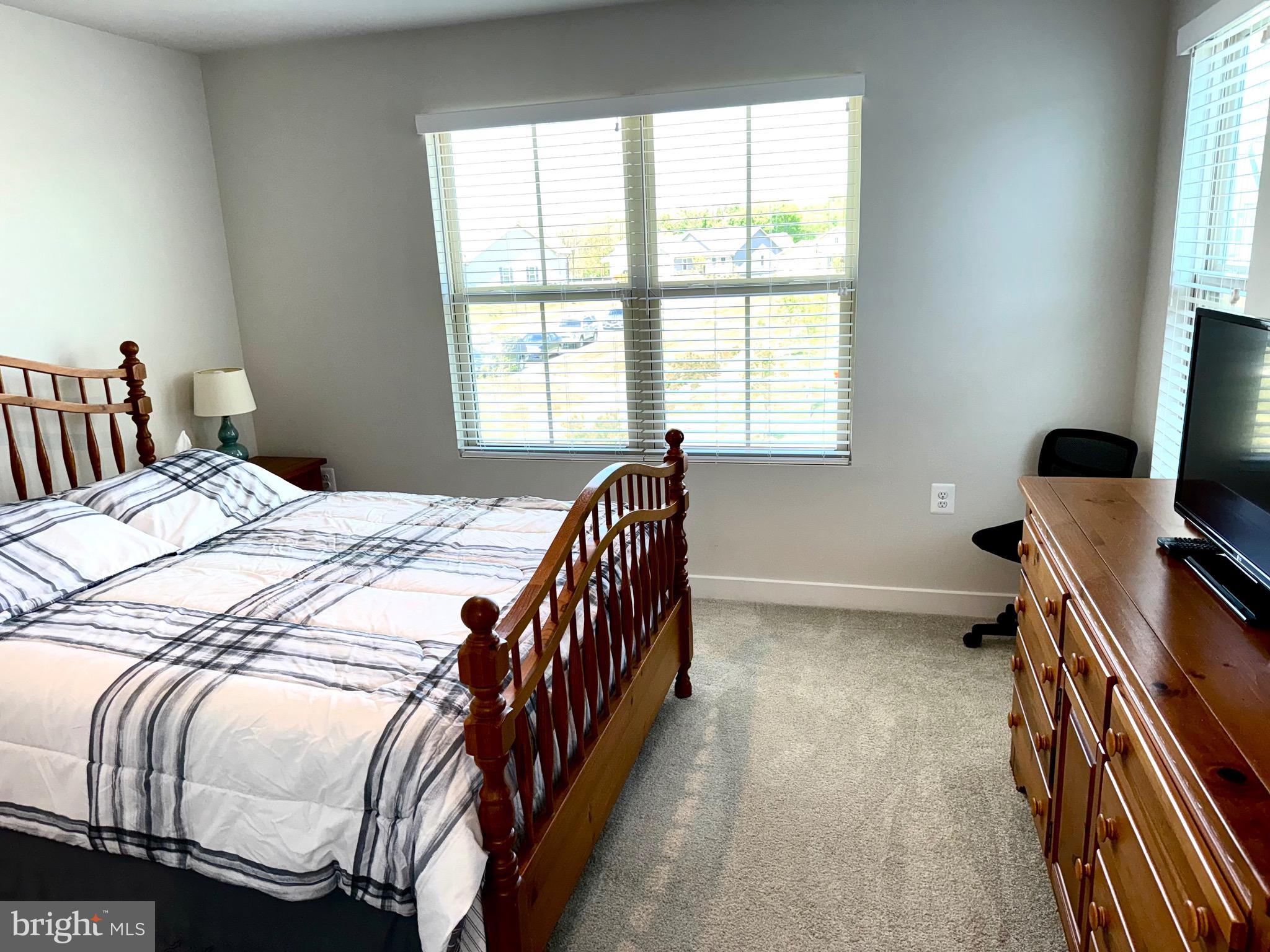 320 Hammersmith Circle Frederick, MD 21702 - Photo 29 of 56 Bedroom 2