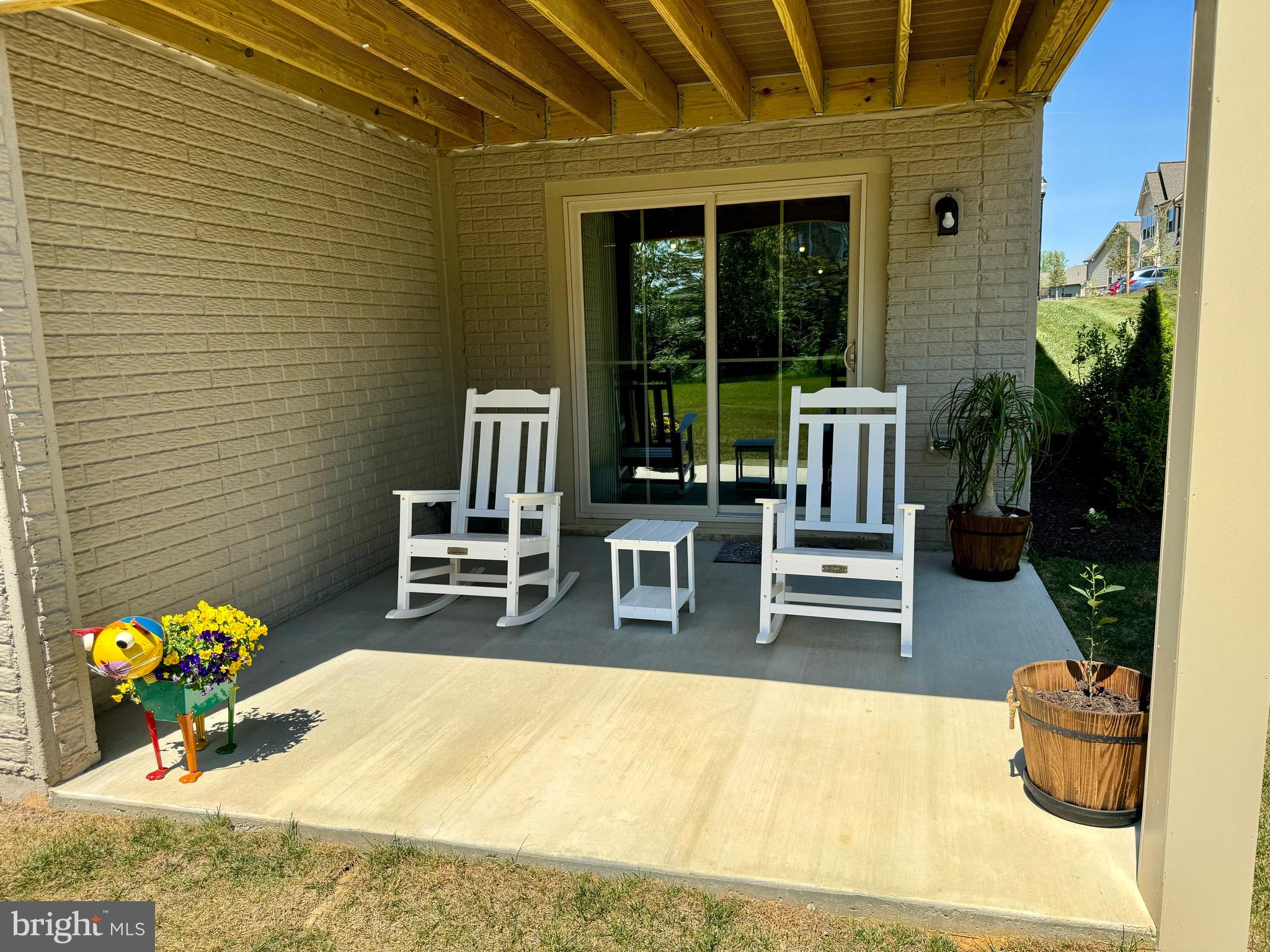 320 Hammersmith Circle Frederick, MD 21702 - Photo 8 of 56 L/L Patio