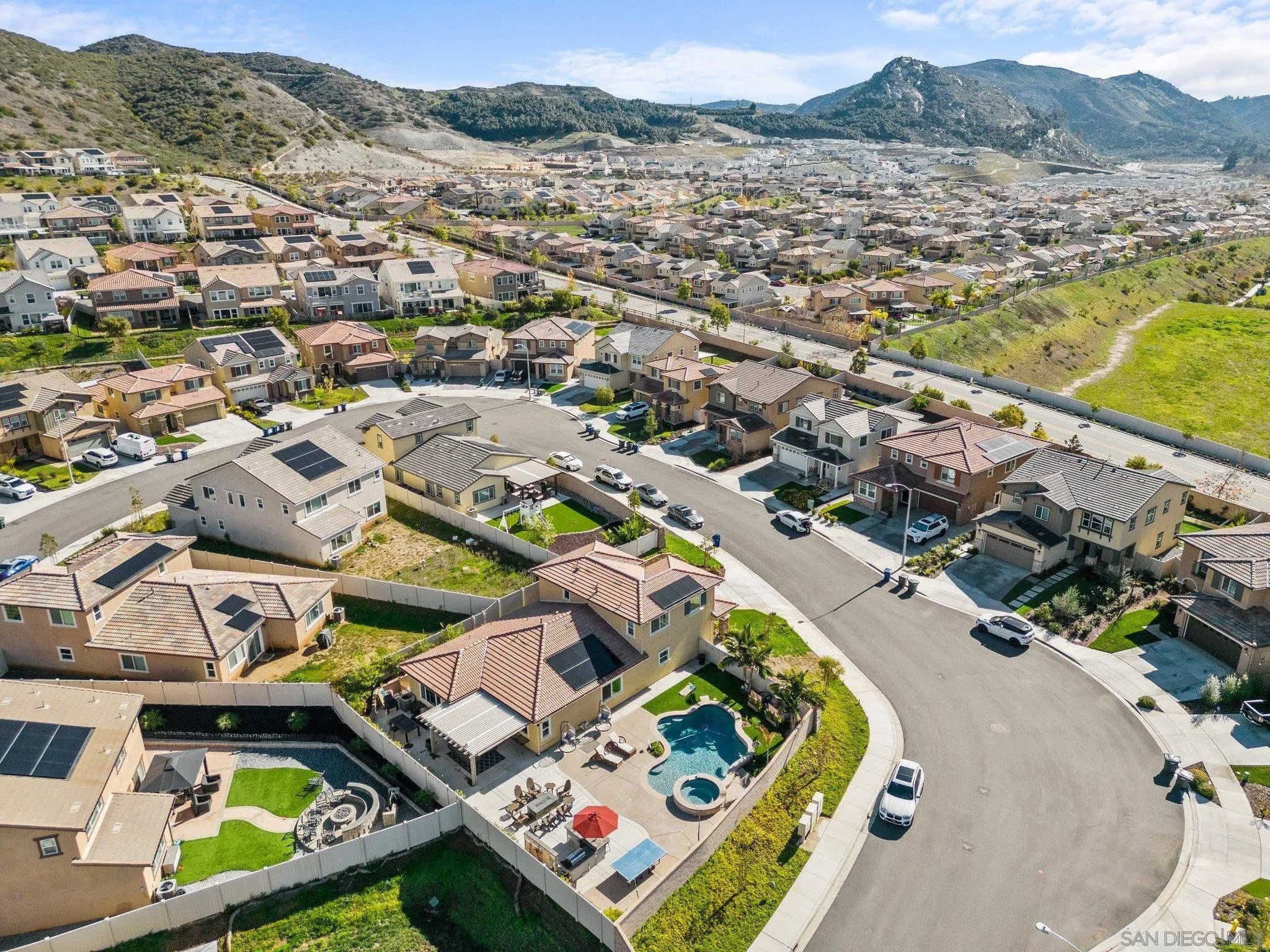 35778 Esperia Way Fallbrook, CA 92028 - Photo 15 of 44 an aerial view of a house with a ocean view