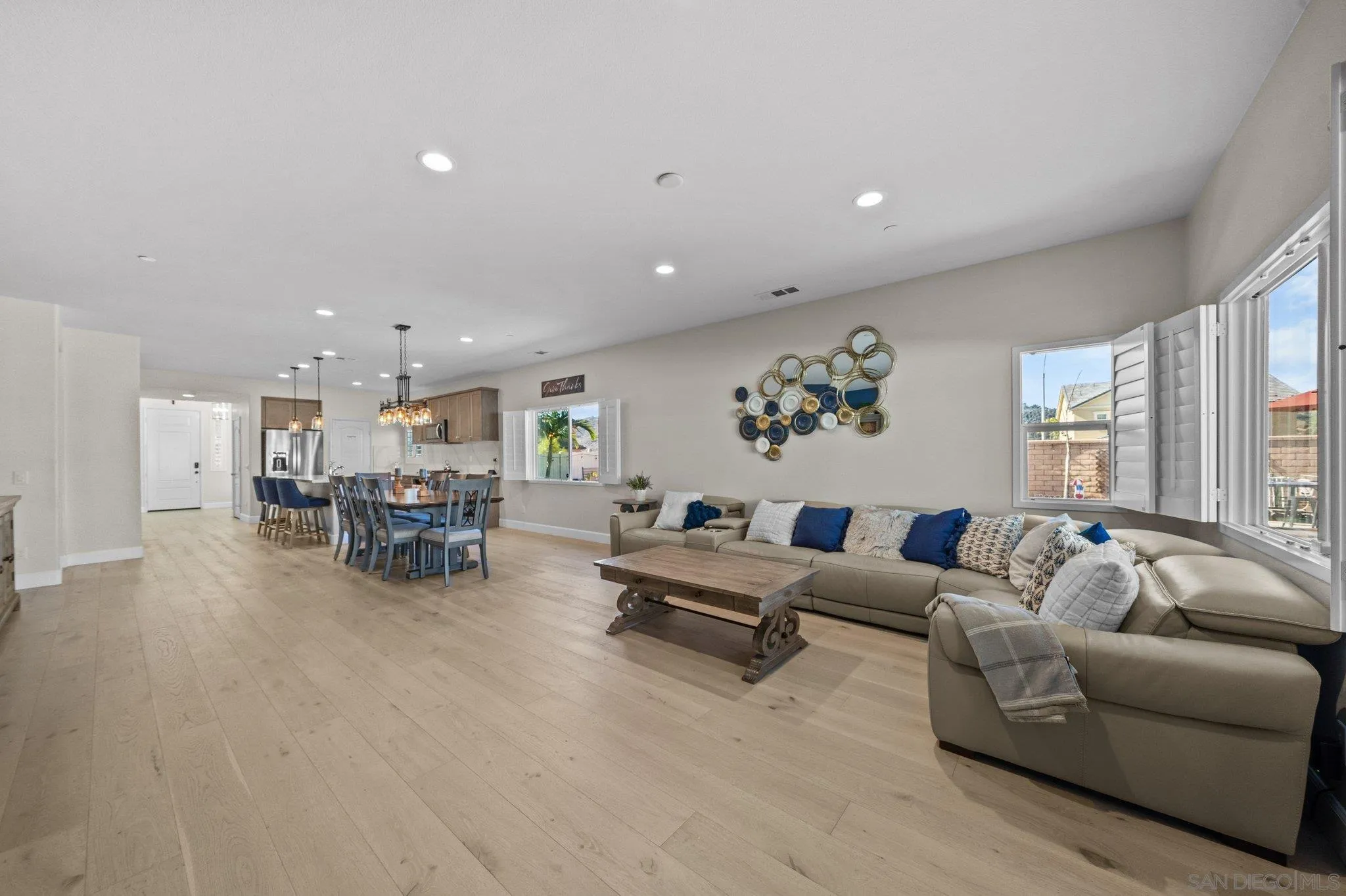 35778 Esperia Way Fallbrook, CA 92028 - Photo 29 of 44 a living room with furniture and a large window