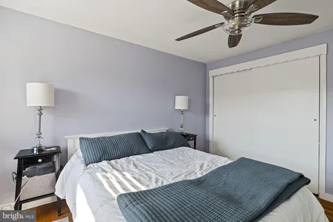 $250,000 | 337 Abbey Terrace, Drexel Hill, PA 19026