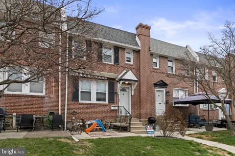 $250,000 | 337 Abbey Terrace, Drexel Hill, PA 19026