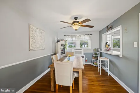 $250,000 | 337 Abbey Terrace, Drexel Hill, PA 19026