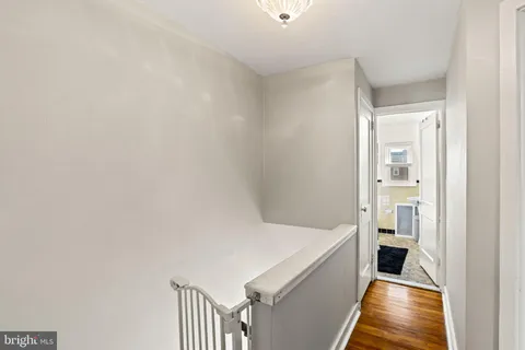 $250,000 | 337 Abbey Terrace, Drexel Hill, PA 19026