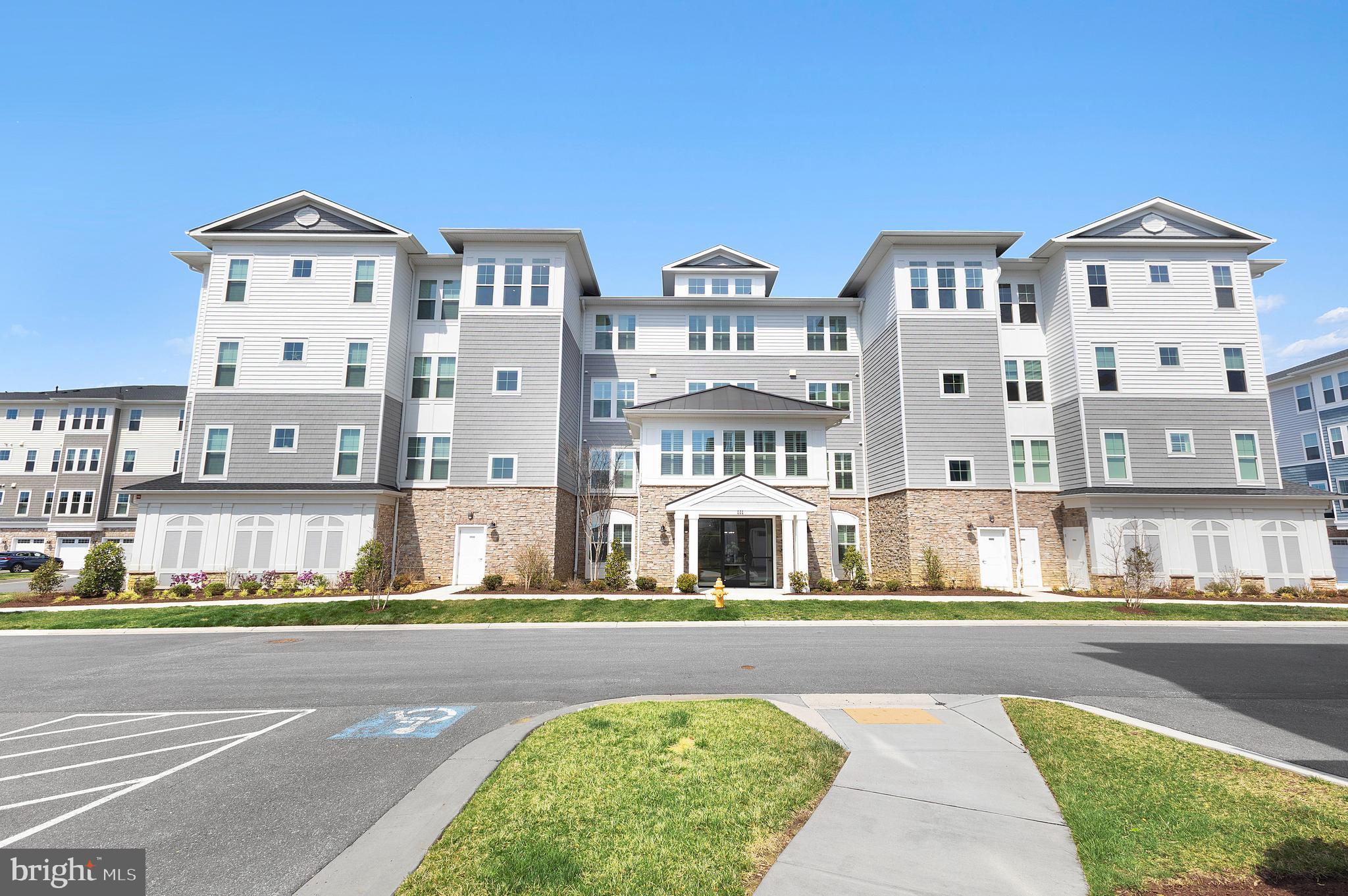 111 Marshgrass Way, Unit 43 Chester, MD 21619 - Photo 51 of 61 Front of building