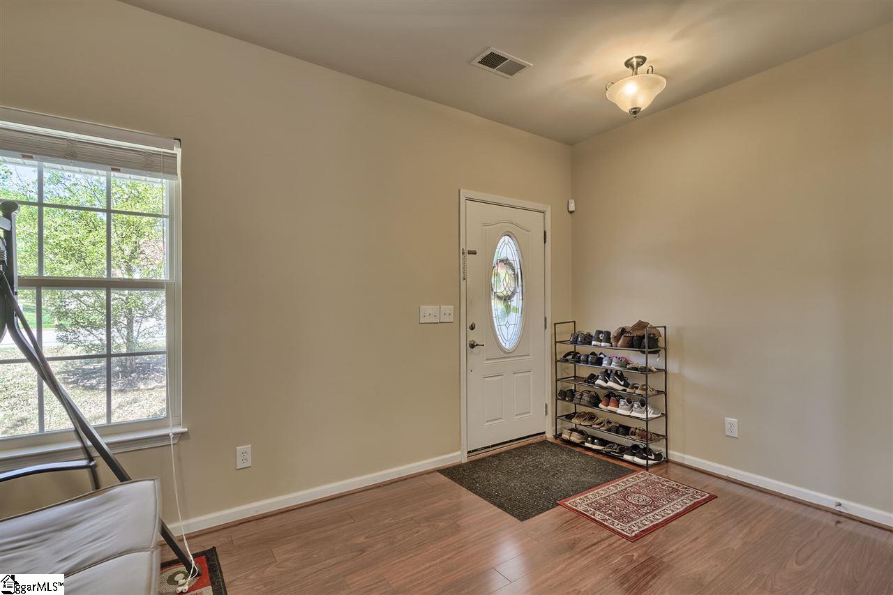 234 Bridgeport Road Boiling Springs, SC 29316 - Photo 5 of 36 Gallery Image 5