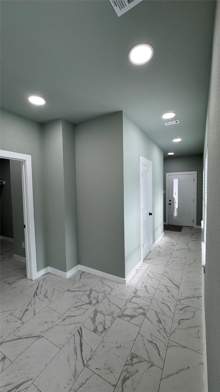 169 South 10th Street Conroe, TX 77301 - Photo 14 of 42