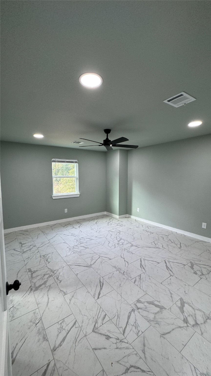 169 South 10th Street Conroe, TX 77301 - Photo 24 of 42