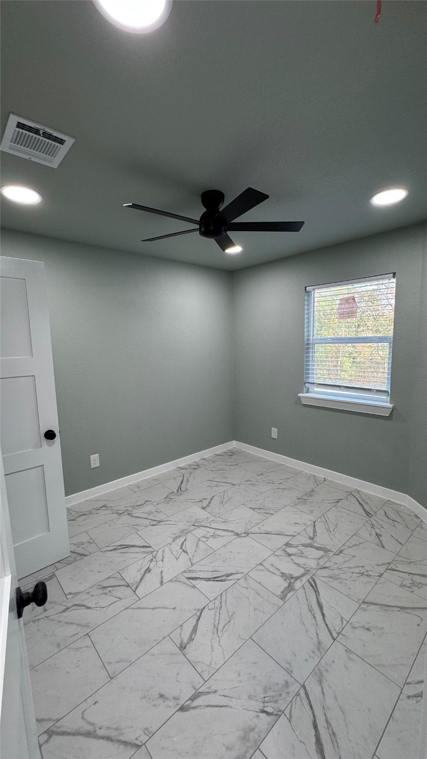 169 South 10th Street Conroe, TX 77301 - Photo 30 of 42