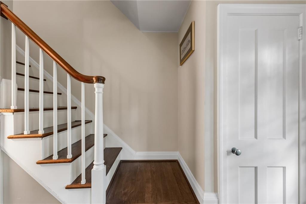 447 Sulgrave Road Pittsburgh, PA 15211 - Photo 19 of 38 Gallery Image 19