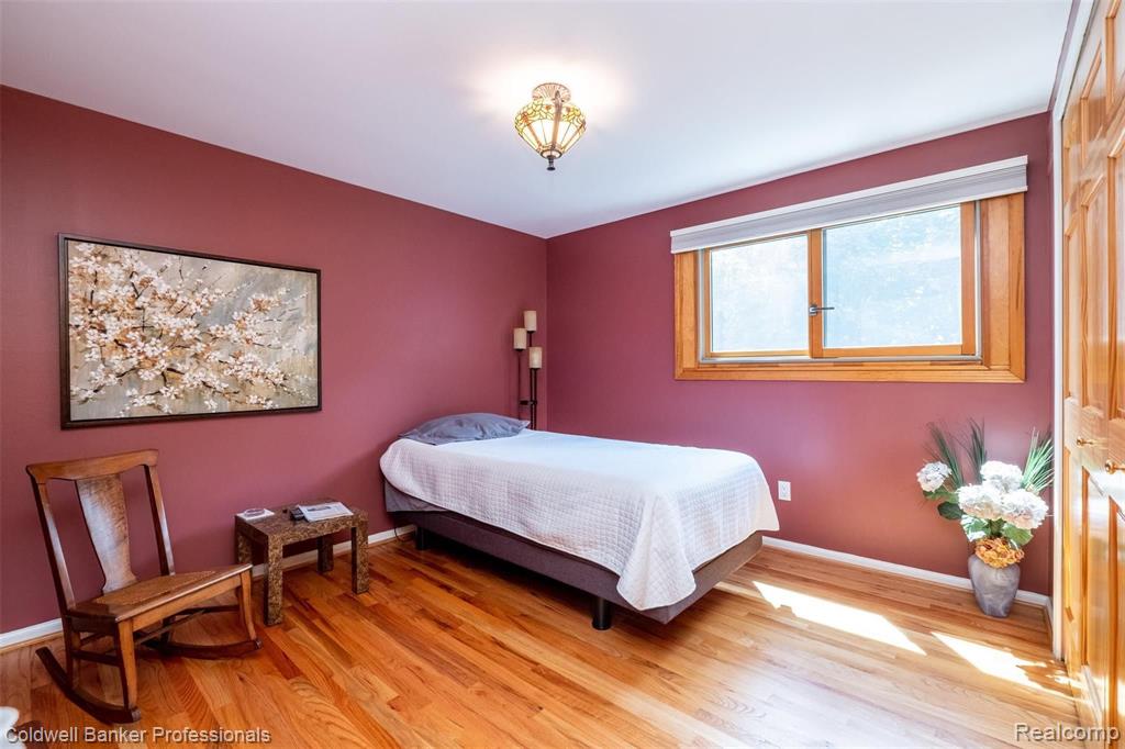 33669 York Ridge Street Farmington Hills, MI 48331 - Photo 35 of 46