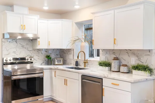 $1,295,000 | 2188 Patton Avenue, Napa, CA 94559