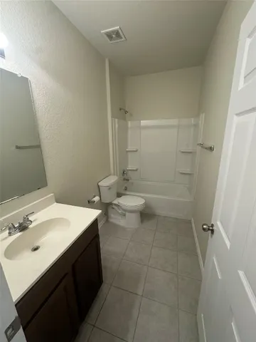$1,675 | 351 Mistflower, New Braunfels, TX 78130