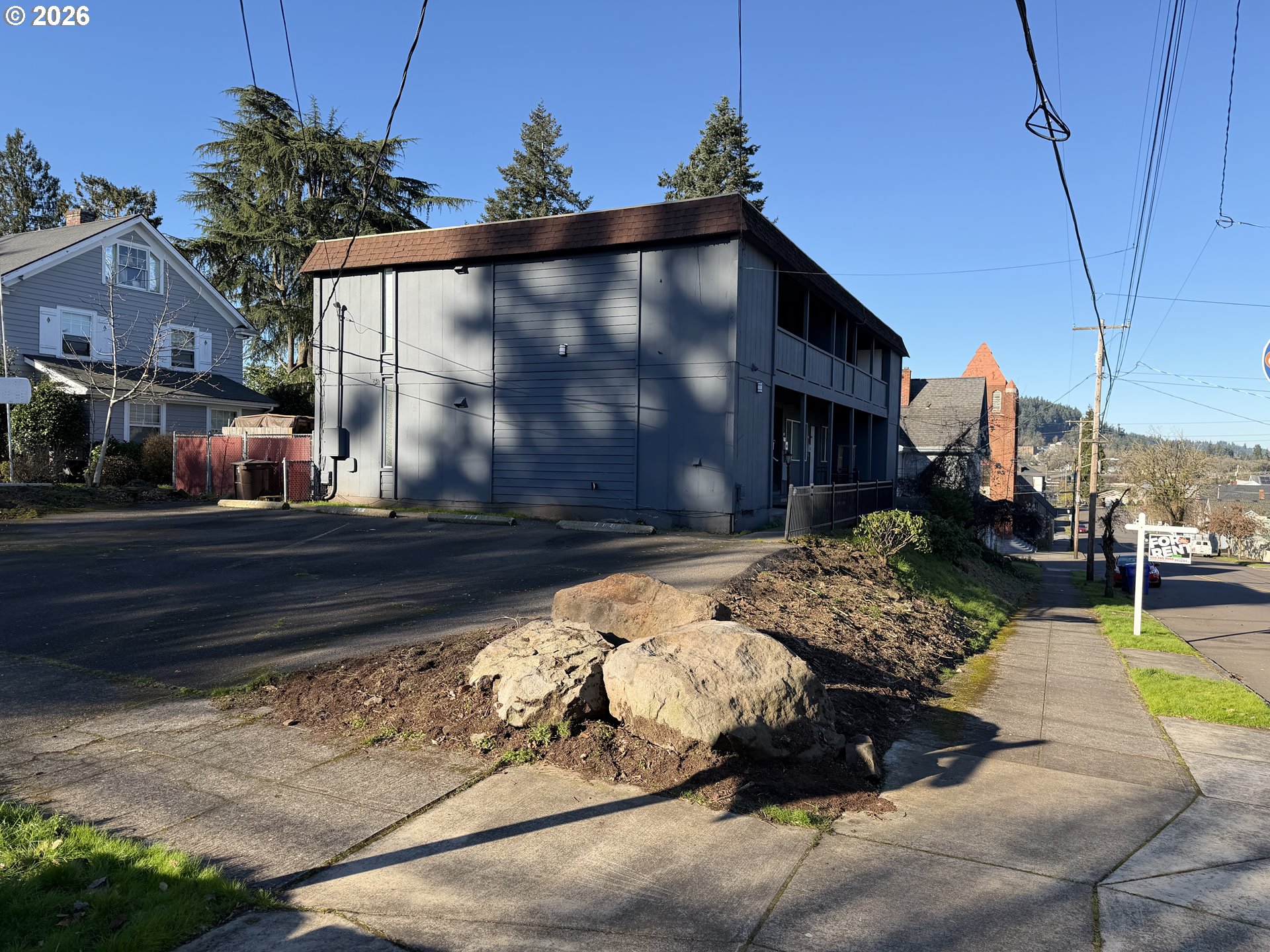 718 9th Street Oregon City, OR 97045 - Photo 2 of 23
