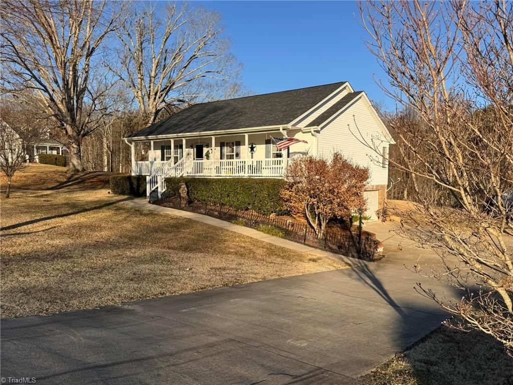 1011 Emerald Drive King, NC 27021 - Photo 48 of 50