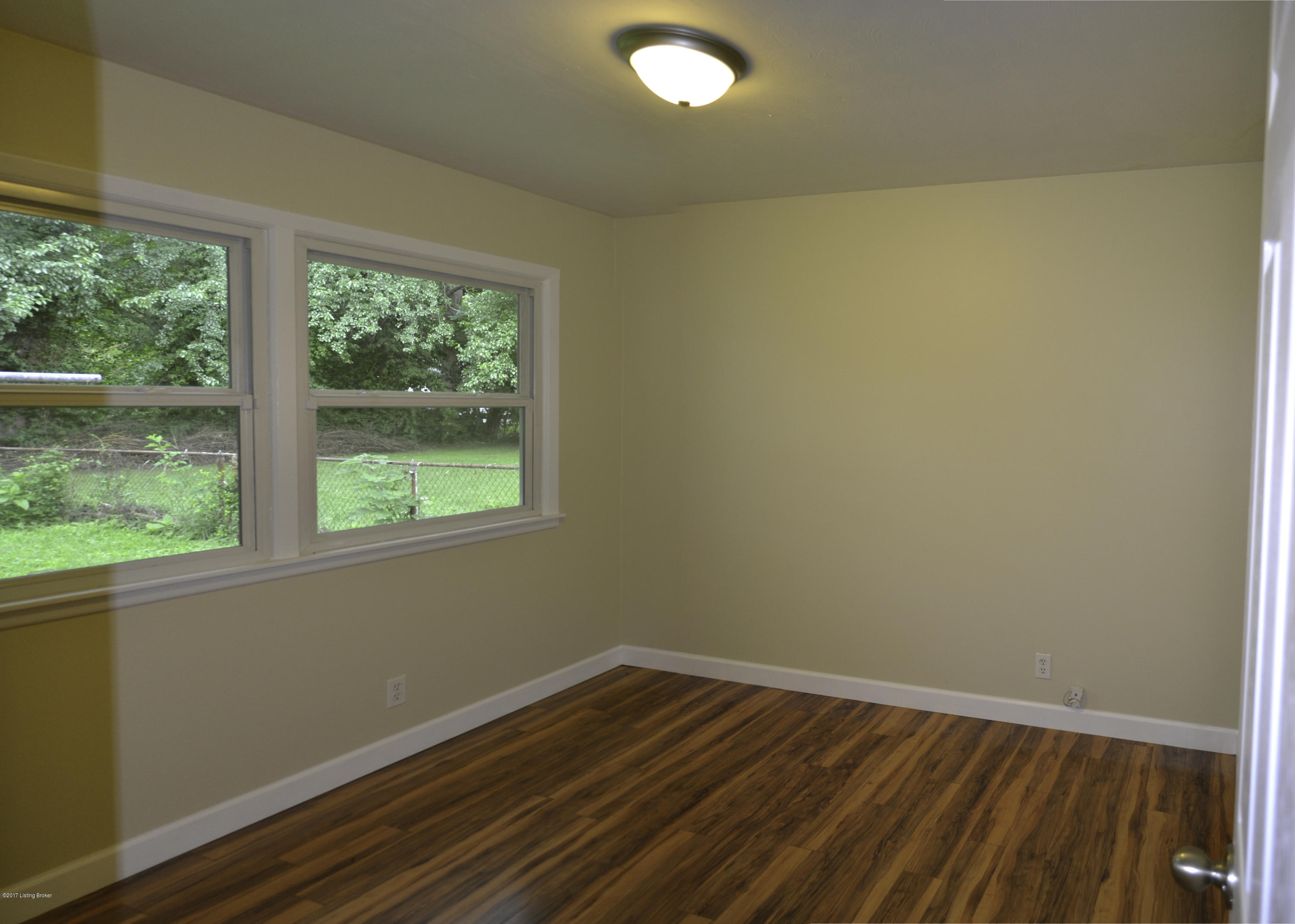 5311 Rural Way Louisville, KY 40218 - Photo 11 of 13 Bedroom 3