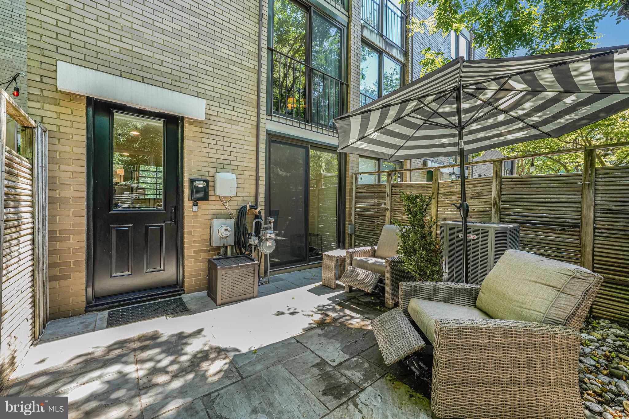 11467 Washington Plaza West Reston, VA 20190 - Photo 1 of 44 Front Fenced in Patio