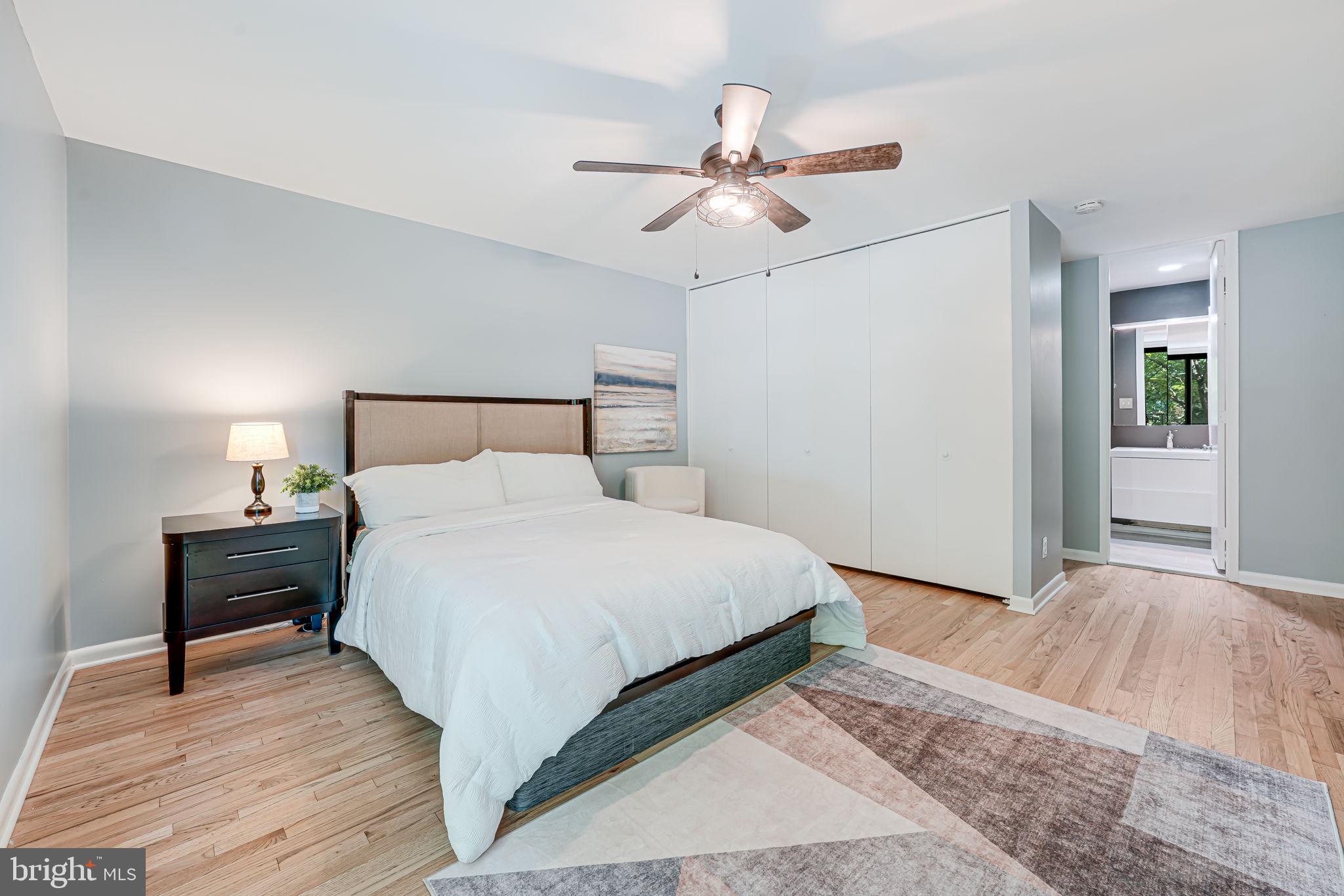 11467 Washington Plaza West Reston, VA 20190 - Photo 15 of 44