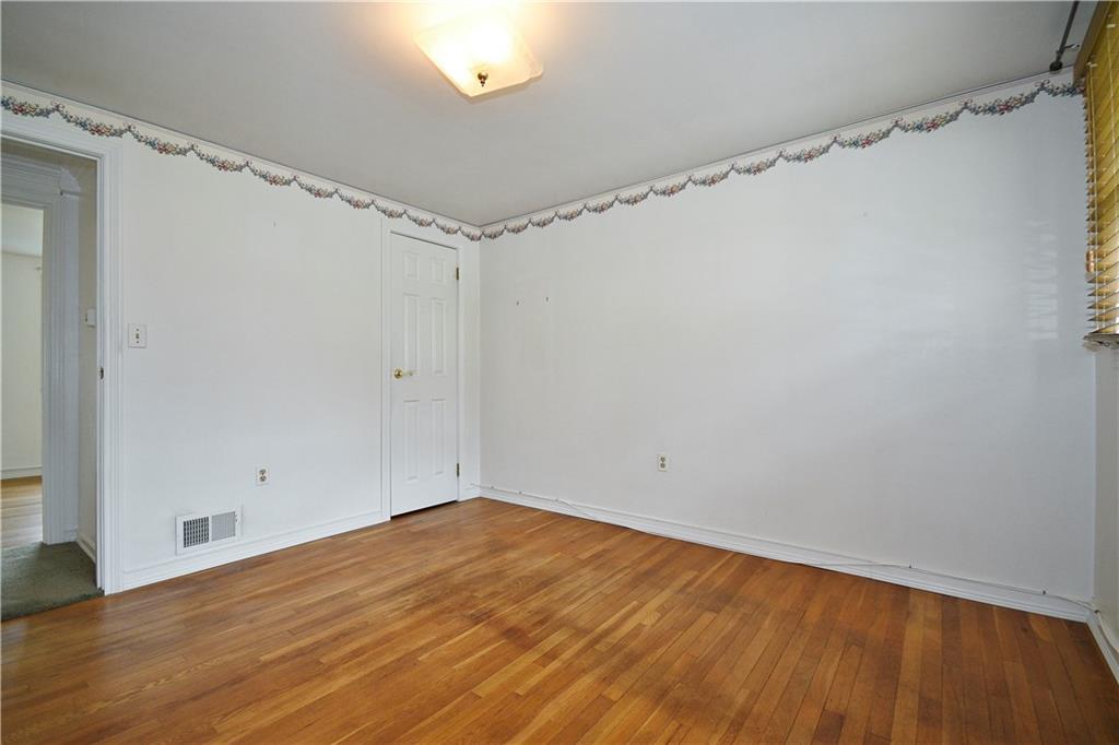 371 Chess Street Bridgeville, PA 15017 - Photo 12 of 14