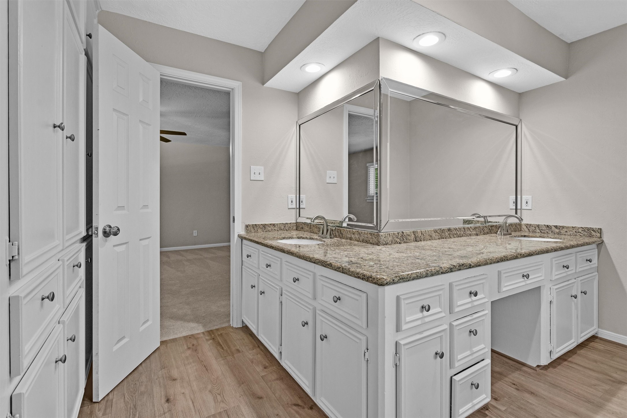 9115 Godstone Lane Spring, TX 77379 - Photo 27 of 46 Experience the perfect blend of privacy and space with this elegant wrap-around dual vanity.