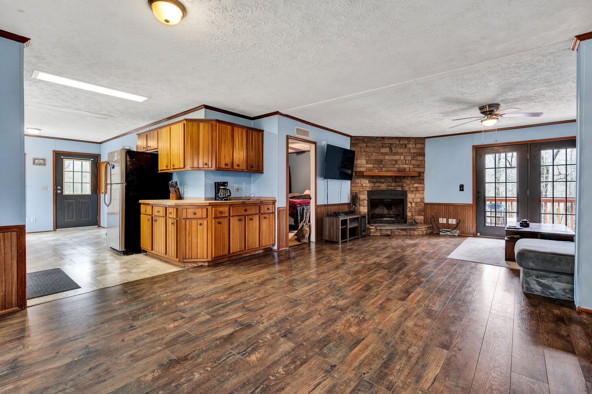 160 Cedar Ridge Way Cosby, TN 37722 - Photo 5 of 30 5
