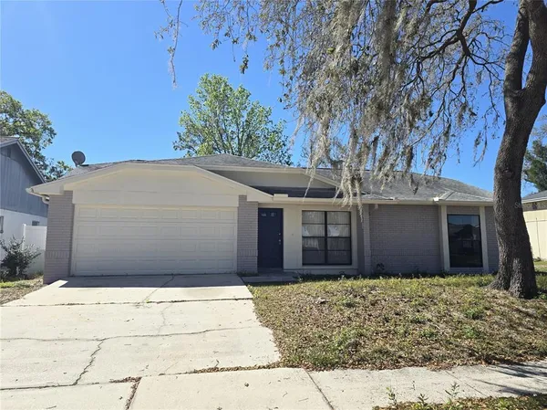 $2,100 | 12109 Clearbrook Court, Riverview, FL 33569