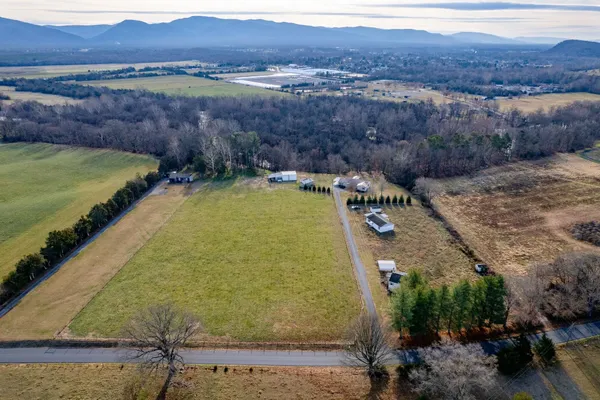 $489,000 | 8086 Craun Drive, Grottoes, VA 24441