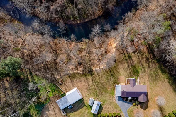 $489,000 | 8086 Craun Drive, Grottoes, VA 24441