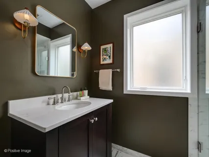 $929,000 | 2822 North Orchard Street, Chicago, IL 60657