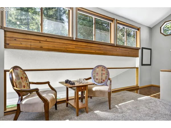 $899,000 | 19345 South Rockney Road, Colton, OR 97017