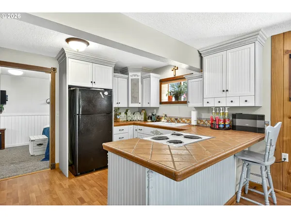 $899,000 | 19345 South Rockney Road, Colton, OR 97017