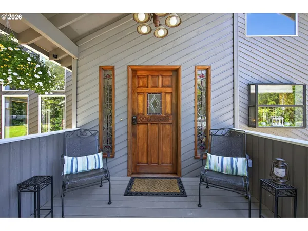 $899,000 | 19345 South Rockney Road, Colton, OR 97017