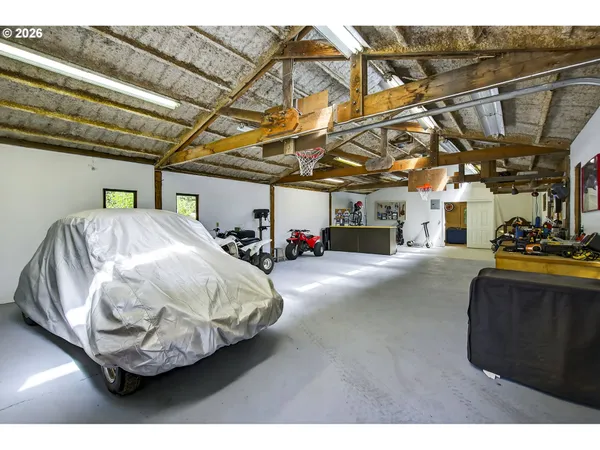 $899,000 | 19345 South Rockney Road, Colton, OR 97017