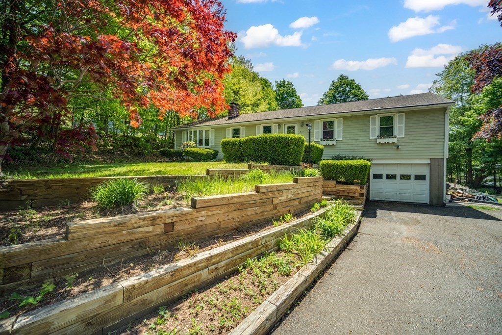 505 Allen Road Belchertown, MA 01007 - Photo 1 of 19 Gallery Image 1