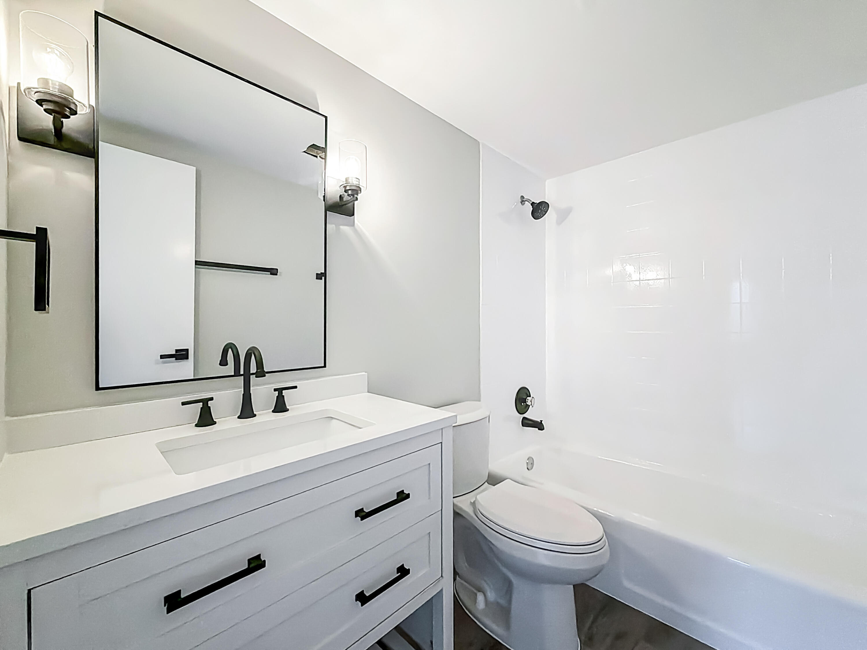 1000 Northwest 13th Street, Unit 201A Boca Raton, FL 33486 - Photo 25 of 48 Primary Ensuite