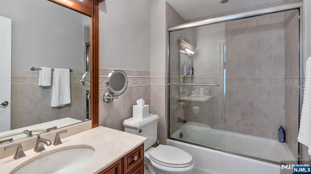 114 Bellaire Drive Demarest, NJ 07627 - Photo 30 of 43