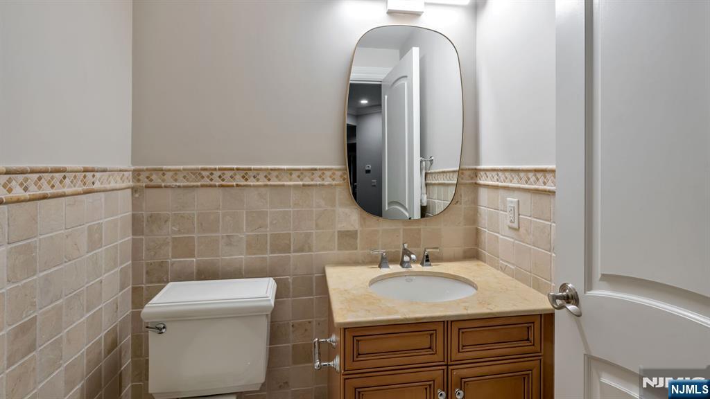 114 Bellaire Drive Demarest, NJ 07627 - Photo 39 of 43