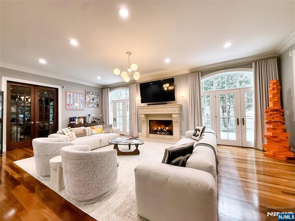 114 Bellaire Drive Demarest, NJ 07627 - Photo 10 of 43