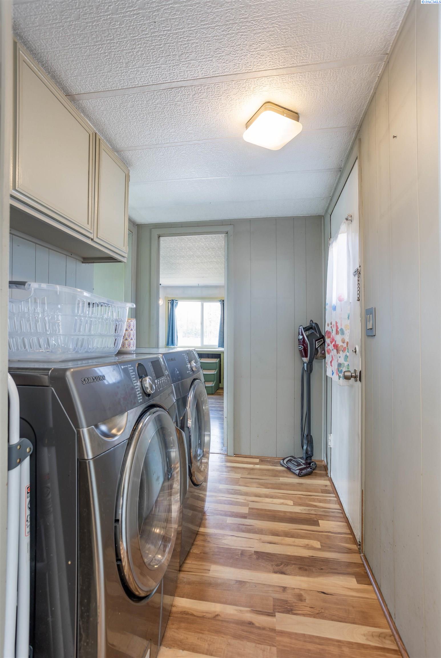 219912 East Perkins Road Kennewick, WA 99337 - Photo 13 of 21 Gallery Image 13